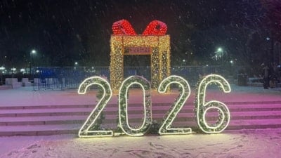 Ankara yeni yıla kar yağışı ile girdi