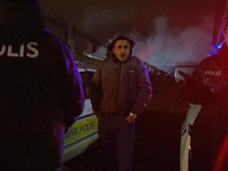 Burdur'da polisi görünce kaldırıma çıktı: Alkollü sürücü cezadan kaçamadı