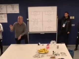 Sergen Yalçın'ın Fenerbahçe maçının devre arasında yaptığı konuşma yayınlandı