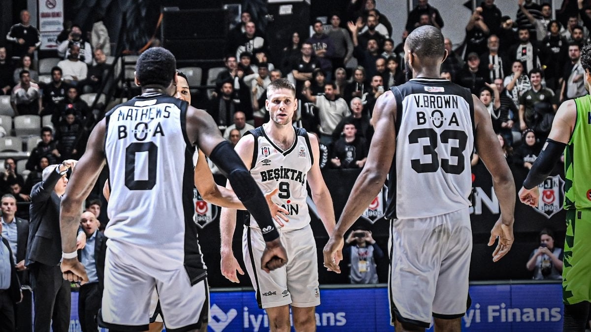 Beşiktaş'ta hedef 3 kulvarda şampiyonluk