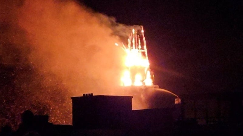 Hollanda'da tarihi Vondelkerk Kilisesi'nde yangın