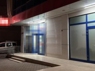 İstanbul Arnavutköy'de 14 yaşındaki şüpheliden markete silahlı saldırı