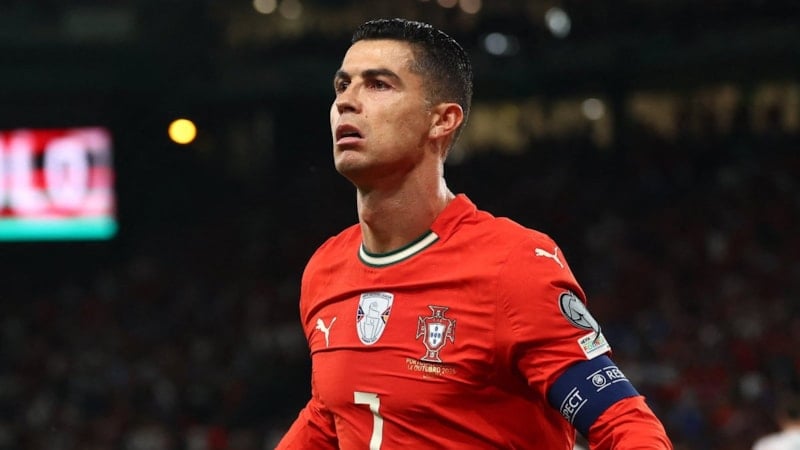 Cristiano Ronaldo ülkesinde tarihe geçti: Ülkesinin en pahalı evinde oturacak...