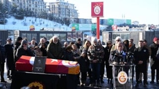 Gökmen Özdenak için stadyumda tören yapıldı