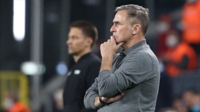 Stefan Kuntz, Hamburg'daki görevinden ayrıldı