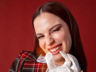 Aslı Bekiroğlu doktor hatasını anlattı: Yanlışlıkla bağırsağım kesildi