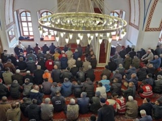Habib-i Neccar Camii'nde 3 yıl aradan sonra ilk cuma namazı kılındı