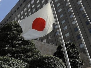 Japonya'da kadın milletvekilleri isyan etti: Mecliste daha fazla tuvalet istiyoruz