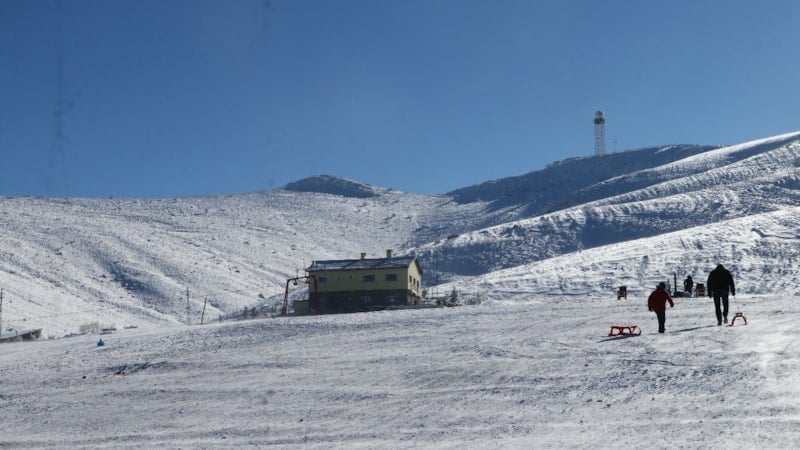 Ankara Elmadağ'da kayak keyfi
