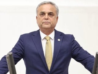 CHP'den istifa eden Hasan Ufuk Çakır AK Parti'ye geçiyor