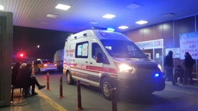 Diyarbakır'da boğazından vurulan şahıs can verdi