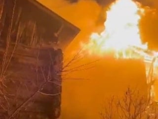 Samsun'da kırsal mahallede iki ev alevlere teslim oldu