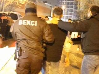 Aksaray'da kavga edip kaçtılar: Polisin kovalamacasıyla yakalandılar