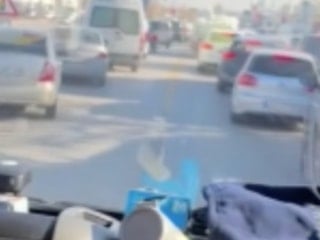 Denizli'de trafikte fermuar sistemiyle ambulansa yol verdiler: O anlar kamerada