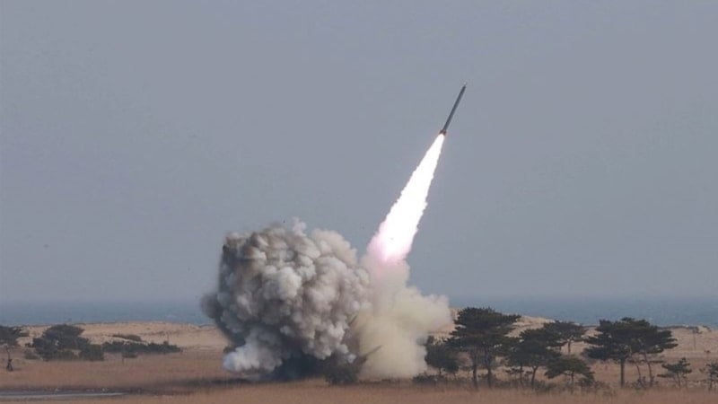 Kuzey Kore'nin balistik füze fırlattığı açıklandı