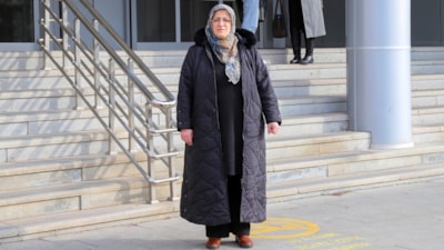 Gümüşhane'de üniversiteyi kazandı, kızına rakip oldu