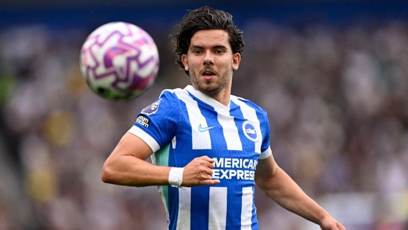 İngiltere'de Ferdi Kadıoğlu rüzgarı: Bir kez daha maçın oyuncusu seçildi!