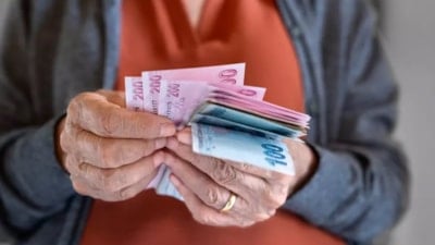 Emekli zamlı maaş ödeme takvimi 2026: Zamlı emekli maaşları ne zaman yatacak?