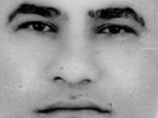 Antalya'da eşi ve kızını katletti