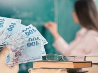 Zamlı Öğretmen Maaşları 2026: Uzman Öğretmen, Öğretmen, Başöğretmen maaşları…