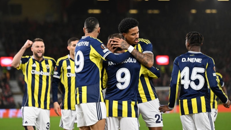 Fenerbahçe'nin Süper Kupa kadrosunda 12 eksik