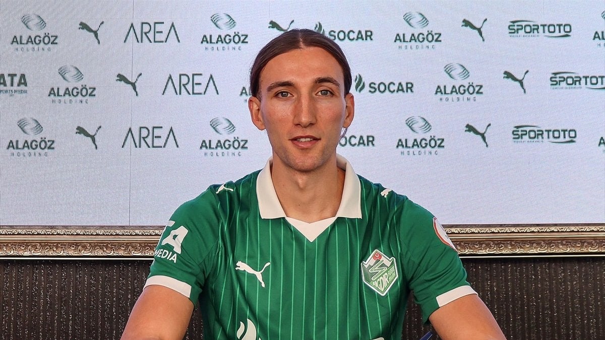 Iğdır FK, Atakan Çankaya'ya imzayı attırdı