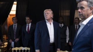 ABD, Venezuela için petrol şirketleriyle görüşmeye başladı