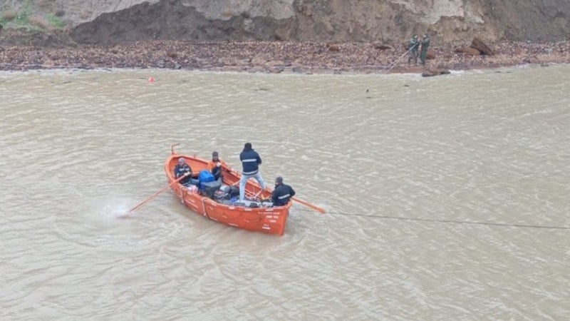 Türk gemisi Kerç Boğazı'nda karaya oturdu