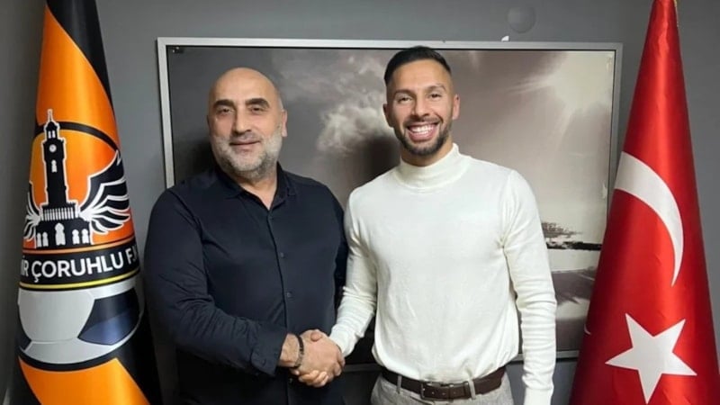 Çoruhlu FK, Yasin Öztekin’i transfer etti