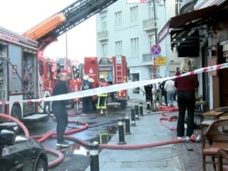 İstanbul'da korkutan restoran yangını