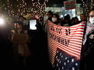 ABD’nin Venezuela operasyonu Tokyo’da protesto edildi
