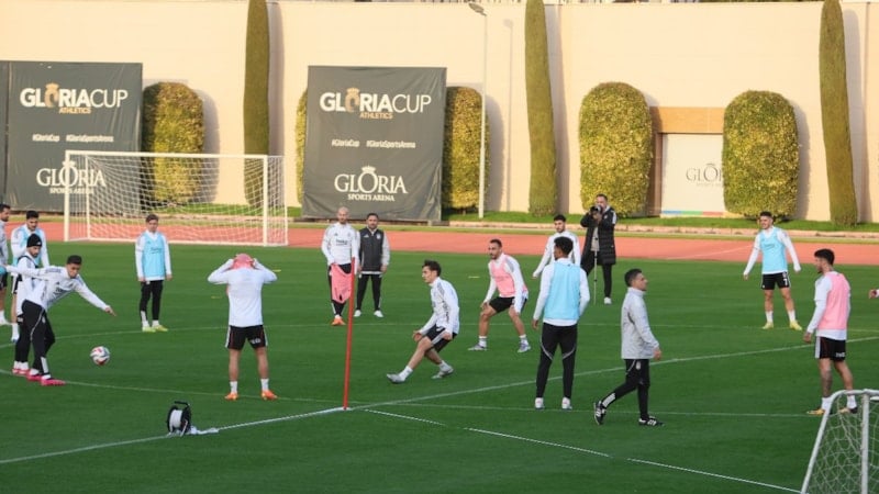 Beşiktaş'ta devre arası çalışmaları sürüyor