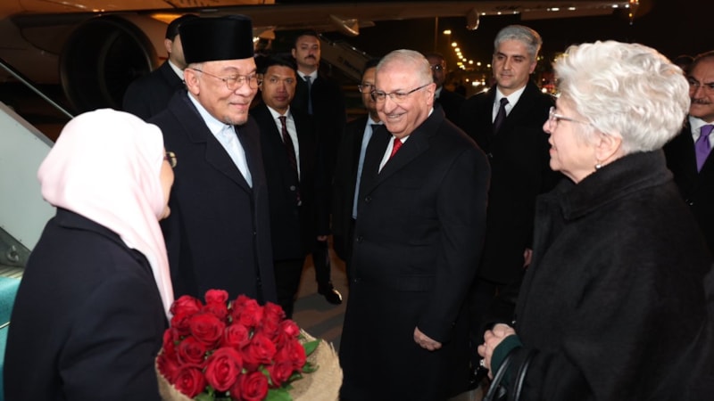 Malezya Başbakanı Enver İbrahim ve eşi Wan Azizah Türkiye'de