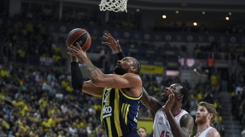 Fenerbahçe, Olympiakos'a şans tanımadı
