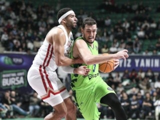 TOFAŞ, Cholet Basket'i yıktı!