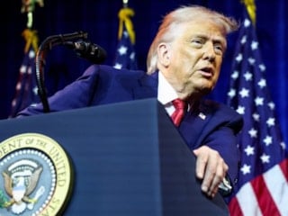 Donald Trump: Ara seçimleri kazanamazsak görevden alınacağım