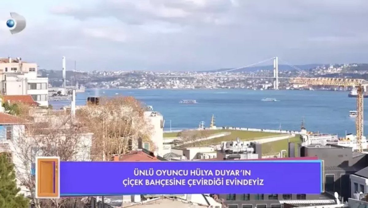 Asiye Acar ile Ev Gezmesi: Hülya Duyar’ın Boğaz Manzaralı Evinde Söyleşi