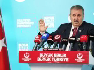 Mustafa Destici: Kimse Venezuela'yla Türkiye'yi birbirine karıştırmasın