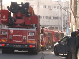 Bayrampaşa Kaymakamlığı'nda korkutan yangın