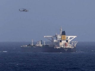 ABD, İrlanda açıklarında Rus bayraklı gemiye el koydu