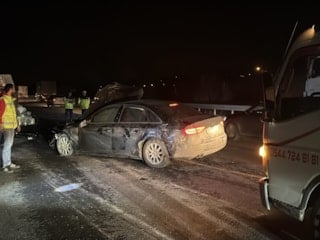 Sakarya'da otomobil ile minibüsün çarpıştığı kazada 1 kişi öldü