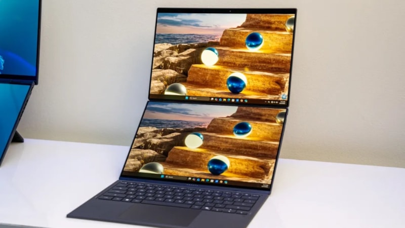 Çift ekranlı laptop  Asus Zenbook Duo, CES 2026'da tanıtıldı