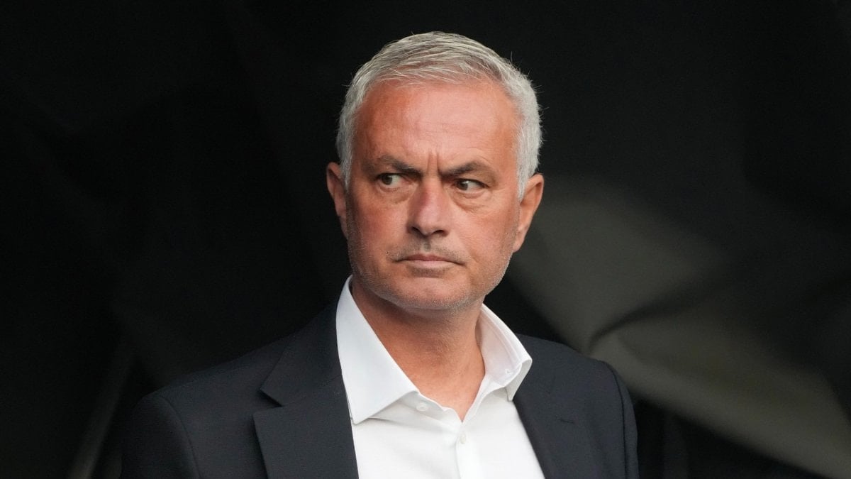 Jose Mourinho: Türk futbolunda eleştirdiğim şeyi Portekiz'de de yaşıyorum