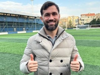 Ömer Bayram, Virgil Van Dijk'ı bekliyor