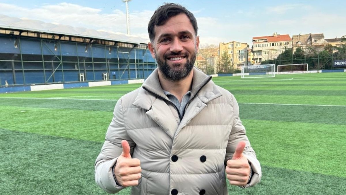 Ömer Bayram, Virgil Van Dijk'ı bekliyor