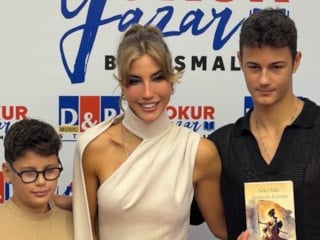 Çağla Şıkel'den duygusal paylaşım: Çok özledim göz bebeklerim