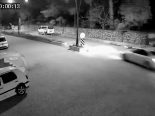 Muğla'da alkollü sürcünün çarptığı motosikletli metrelerce savruldu