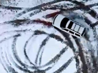 Antalya'da cami avlusunda drift yapan sürücüye 58 bin lira ceza