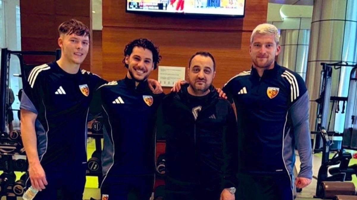 Kayserispor’un yeni transferleri kampa katıldı