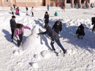 Tunceli'de eğitime kar engeli